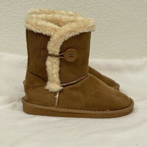 US Sports kids Faux Fur booties Camel Cream Boots Child’s 13 Shoes